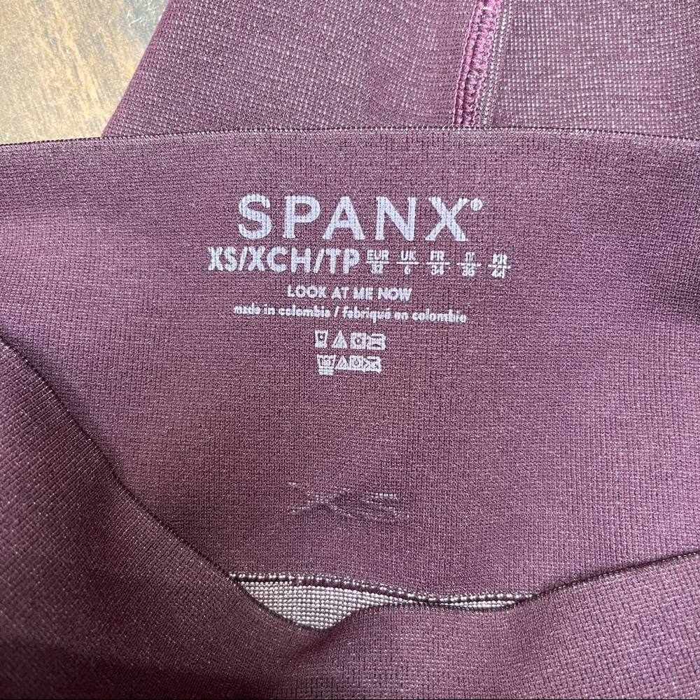 NEW Spanx Look at Me Now Seamless Track Stripe Legging Size XS 50232R Jammy Plum - Picture 5 of 5